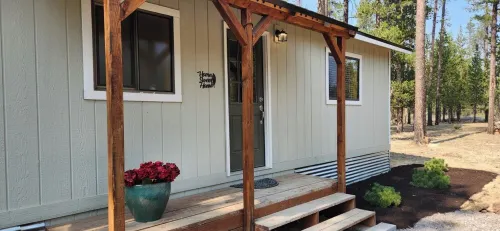 Serene cabin with WiFi in La Pine