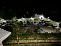 Cozy 3-Bedrooms Apartment on Top of Vigie Mountain in Cap-Haitien. Hôtels à : Cap-Haïtien