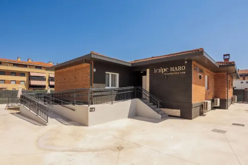 Iraipe Haro Auto Check-in Hotels in Haro