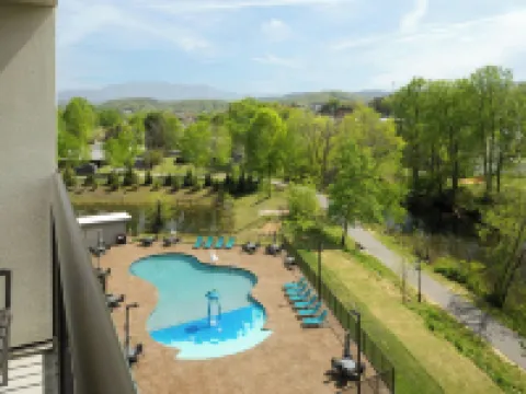 ทาวน์เพลส สวีทส์ บาย แมริออท พีเจียนฟอร์จ โรงแรมในพีเจียนฟอร์จ