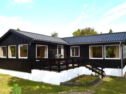 "Christian" - 3.5km from the Sea