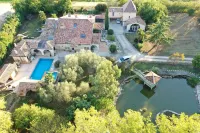 Le Bois de Montpouillan Hotels in Lamothe-Landerron