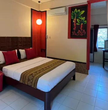 ห้องดีลักซ์พร้อมเครื่องปรับอากาศ