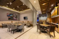 Hyatt Place Saltillo - breakfast