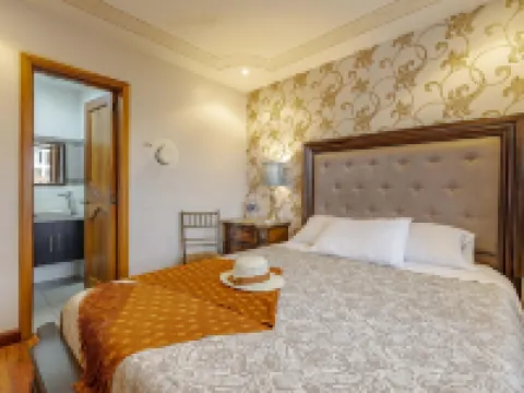 Hotel Azul De La Plaza Hoteles en Cuenca