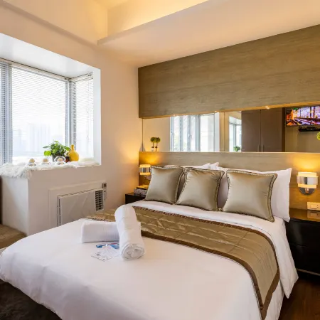 Luxurious Studio in McKinley Hill with City View