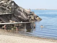3 person holiday home in LYSEKIL - 3-Star