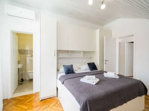 Villa Ro-Ma - Three Bedroom Villa with Terrace and Sea View Hotels in Slano