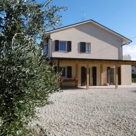 Farmhouse in Marche with Pool and Coastal Views