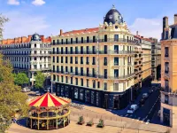 Hotel Carlton Lyon - MGallery Hotel Collection Отели рядом с достопримечательностью «Musee des Automates EMA»