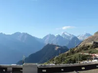 Apartment in Alpe d'Huez Near Ski Slopes
