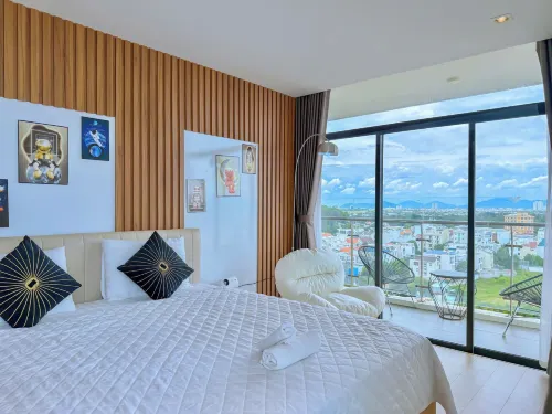 ทีเอ็นเอช โอ เย เฮาส์ - ซีเอสเจ ทาวเวอร์ วุงเต่า