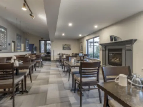 Dannys Hotel Suites, SureStay Collection by Best Western Hotels in Gloucester County