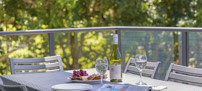 Seaside Holiday Resort Hotels in Port Stephens