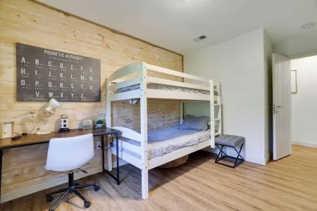 Cozy 2-bedroom apartment Tannersville Minutes from Camelback Mountain - Poconos