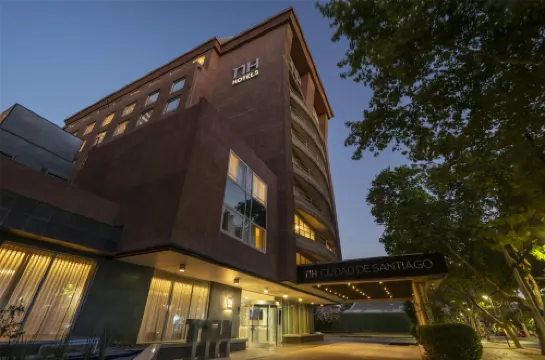 聖地亞哥NH 華雷斯城德酒店