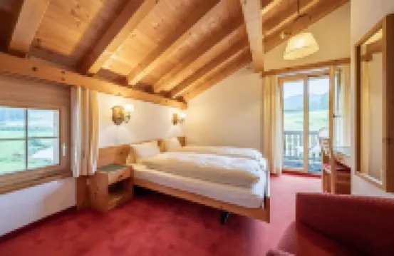 赫斯藏池Val Fex酒店