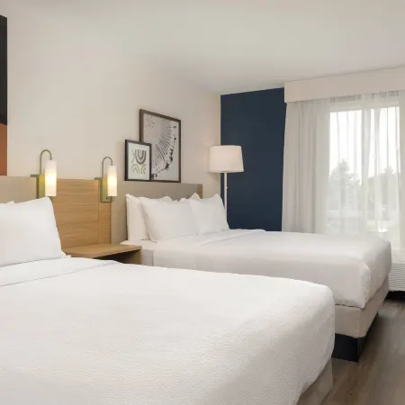 Spark by Hilton Woodstock