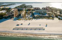 Sirata Beach Resort St Pete Beach Hoteles cerca de Upham Beach