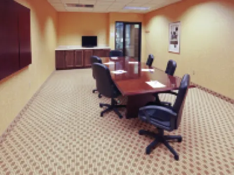 Holiday Inn Express & Suites LEBANON by IHG Hotels in Laclede County