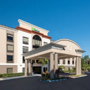 Holiday Inn Express & Suites BARTOW by IHG Отели в г. Бартоу