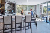 Hotel Trio Healdsburg - bar