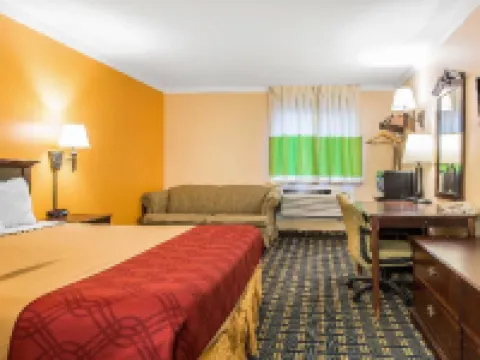 エコノ ロッジ ミリデール - サウシングトン サウシングトンのホテル