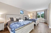 "New" Lake Michigan R & R Recently Completed Major Rehab - Wifi
