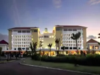 Sutan Raja Hotel & Convention Centre Manado Các khách sạn ở Kairagi Dua