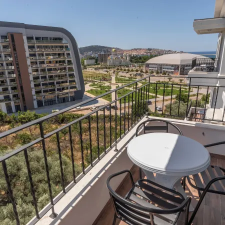 Hotel Pharos