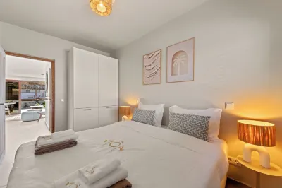 NÔA Curacao Hotels in Salina