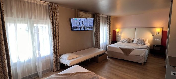 Hotel Majestic Hotels in Nimes