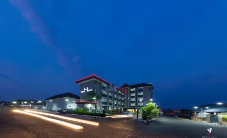 Noktel Resort Hotel Ilorin Отели в г. Илорин