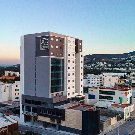 AC Hotel By Marriott San Luis Potosi Отели рядом с достопримечательностью «Парк Тангаманга»