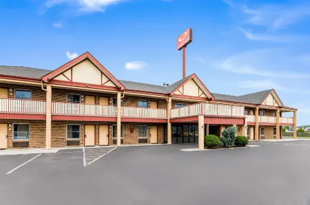 Econo Lodge Glade Springs I-81 Отели в г. Глейд Спринг