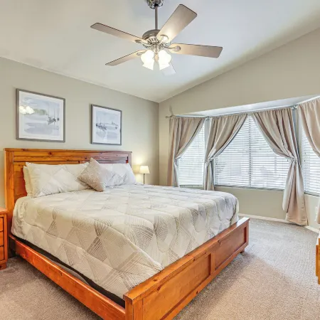 3 Mi to Golfing: Peoria Home w/ Pool & Yard