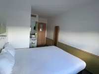 Ibis Budget Ancenis Hôtels à : Mésanger