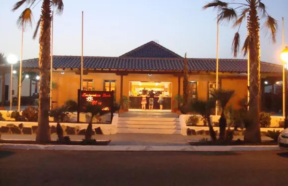 富埃特文圖拉島海灘俱樂部住宿