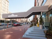 State Plaza Hotel - parcheggio
