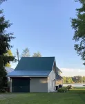 Sweet Mary 2 Bedroom Home by RedAwning - Pet friendly