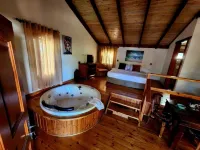 Atnahta Bayarden - Hot Tub