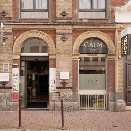 CALM Appart' & Hostel