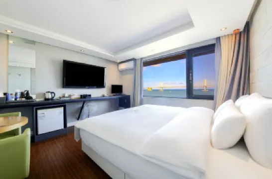 CU Hotel โรงแรมใกล้หาด Gwangalli Beach