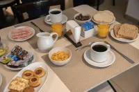 Abril Hotel Boutique - servizio colazione
