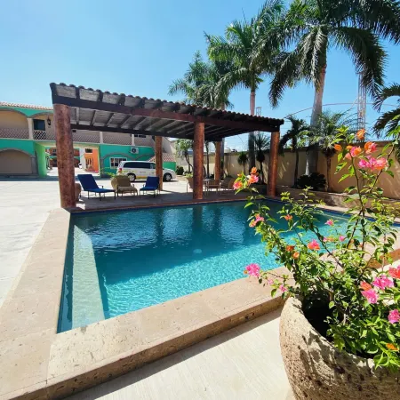 Cactus Inn Los Cabos