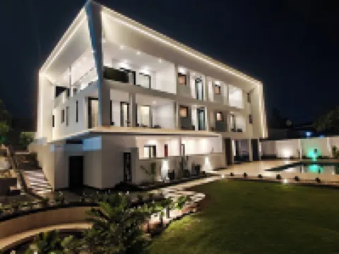 Akira Hotel Hotels near مركز انيما للفنون