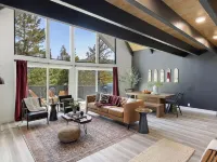 The Matterhorn Manor by AvantStay Hotéis em Crestline