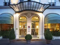 Hôtel Raspail Montparnasse Hotel berhampiran Stesen Metro Vavin