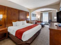 Comfort Suites Near Six Flags Magic Mountain Hotels in Stevenson Ranch