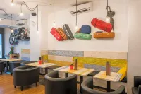 Feel Hostels Soho Malaga